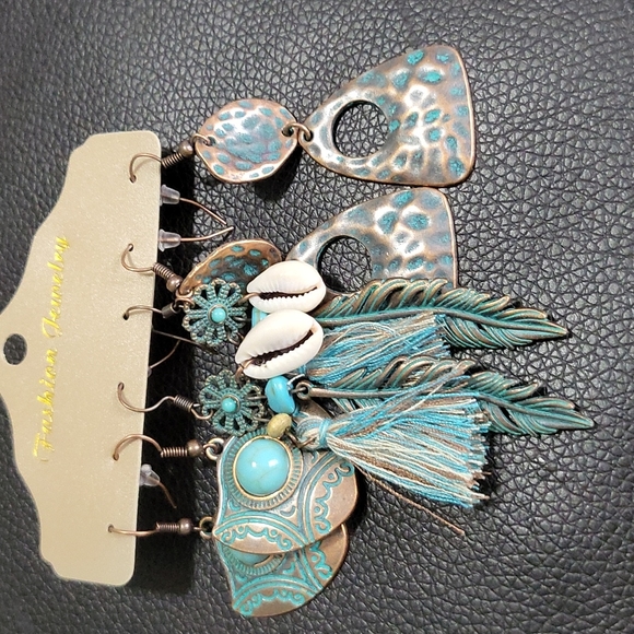 Jewelry - Beautiful earing